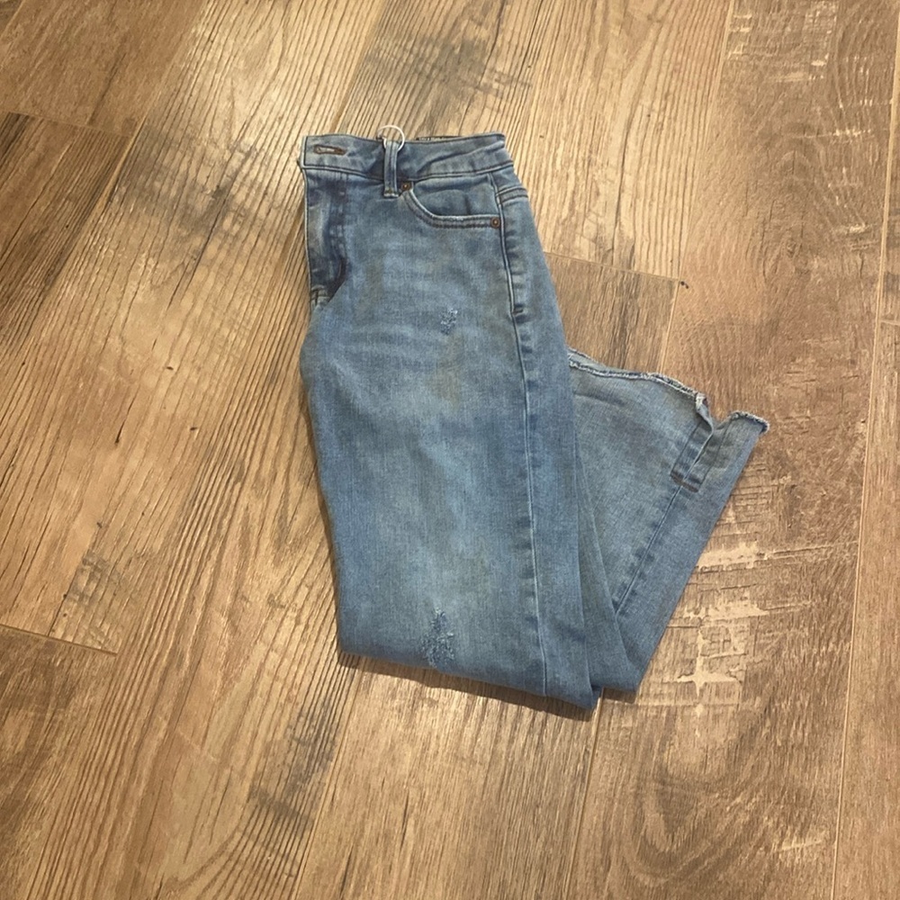 Tractr Kids Blue Jeans with Rips Size 8